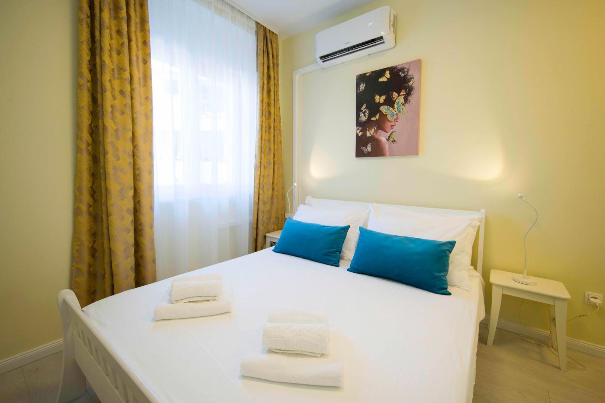 A-More Accommodation Spalato Esterno foto