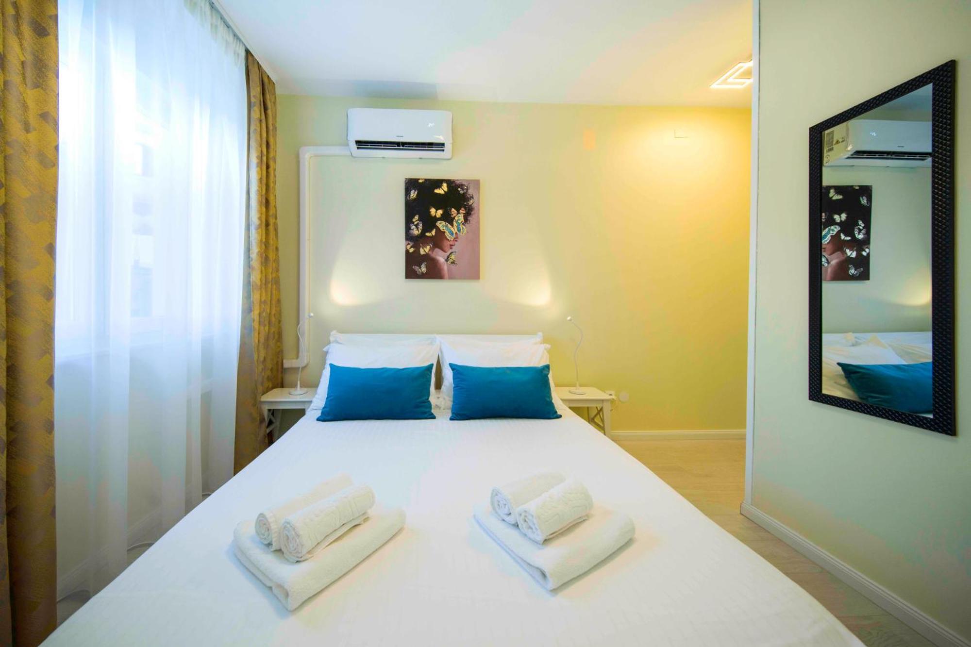 A-More Accommodation Spalato Esterno foto